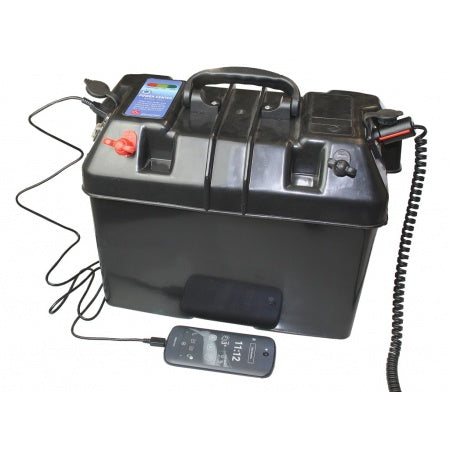 Batteriekasten mit USB-A Anschluss und 12V Steckdose