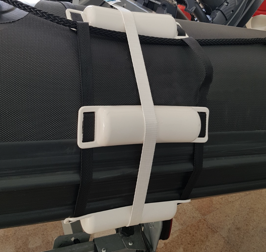 PLASTIMO Halbfender mit 1 Meter Gurt, weiß oder blau