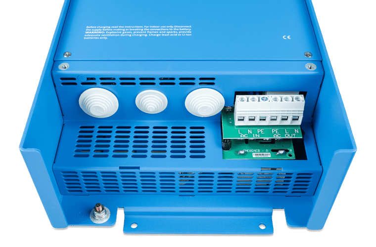 Victron MultiPlus Compact 12 & 24 Volt von 800 bis 2000 Watt
