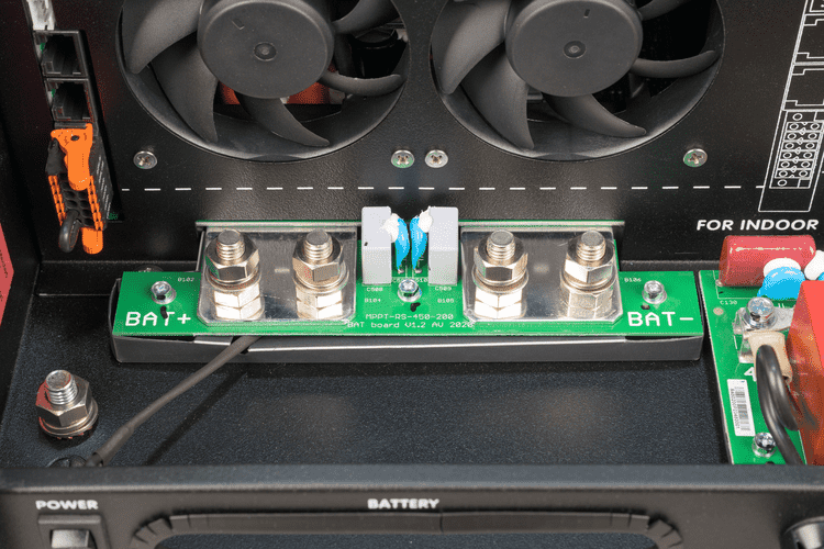 Victron SmartSolar MPPT RS 450/100-MC4