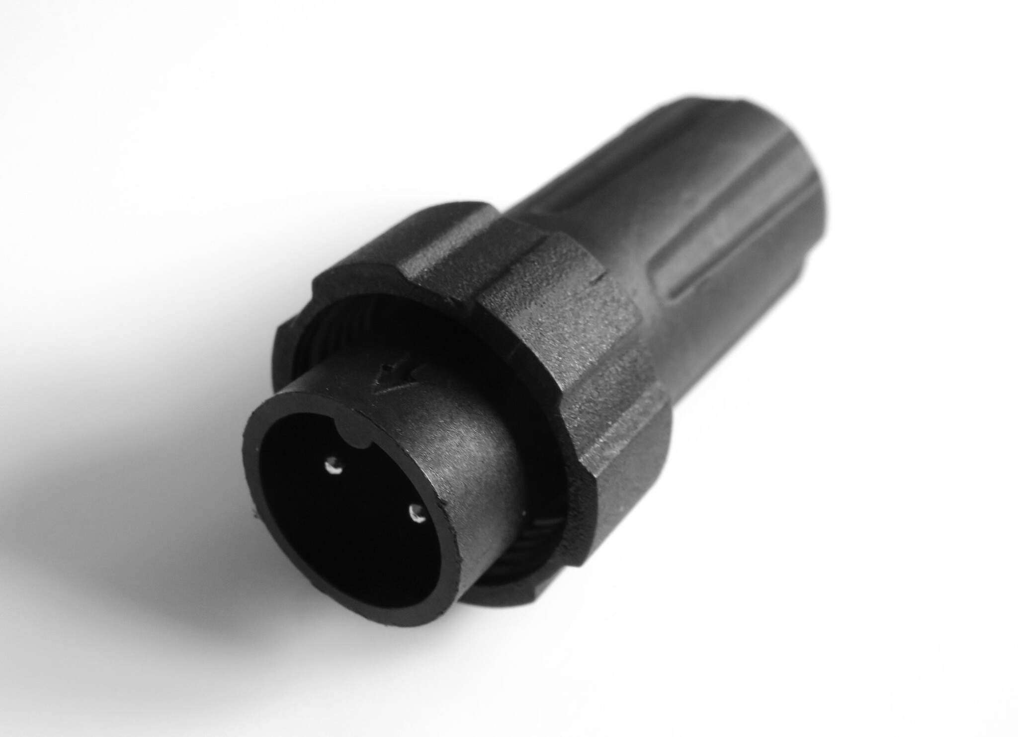 4-pol-kupplungsstecker-mit-kabelverschraubung