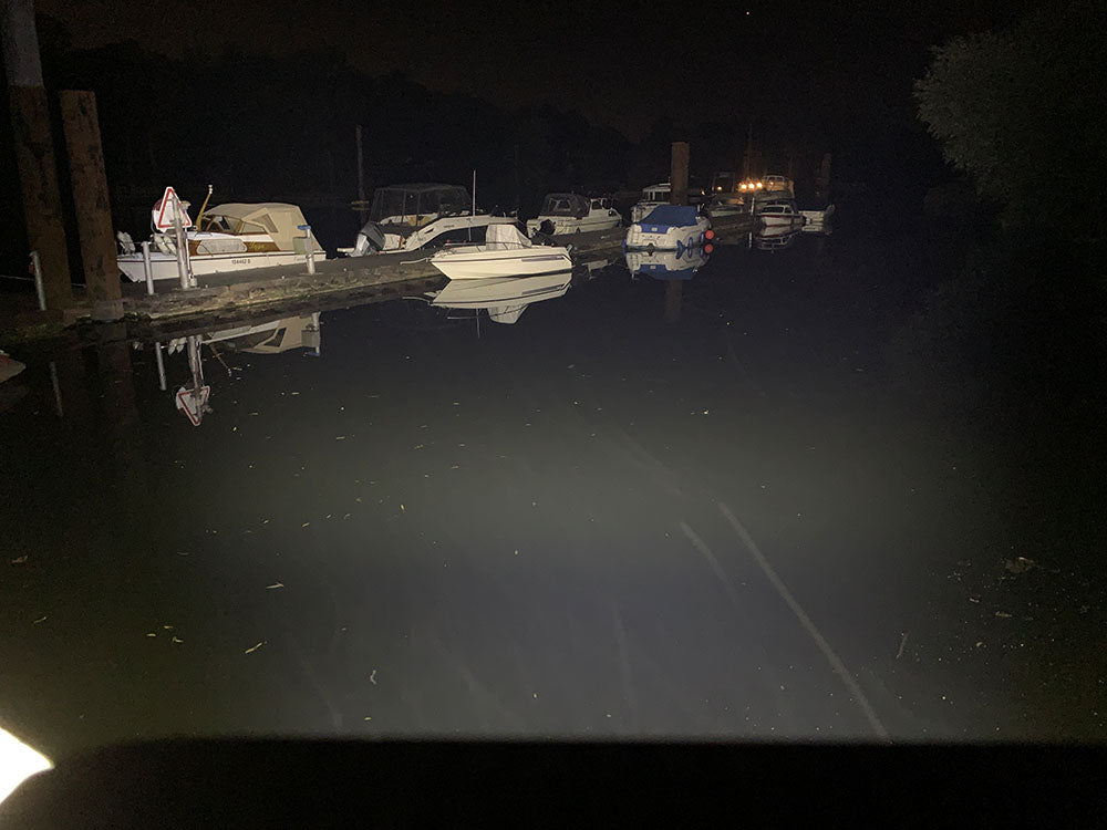 led-deckscheinwerfer-flutlicht-weiss