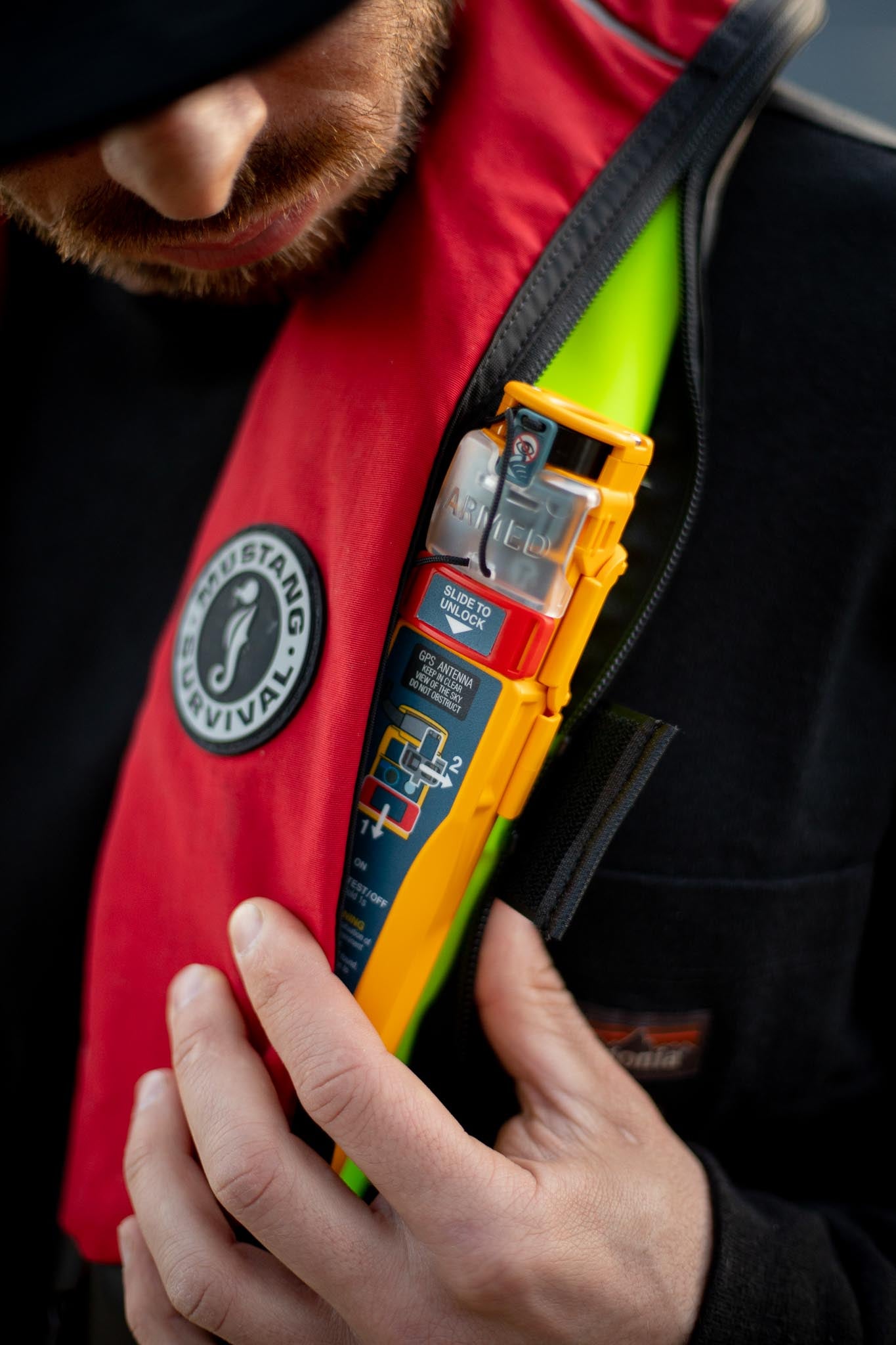 OceanSignal rescueME PLB3 PLB AIS Notrufsender Notsender