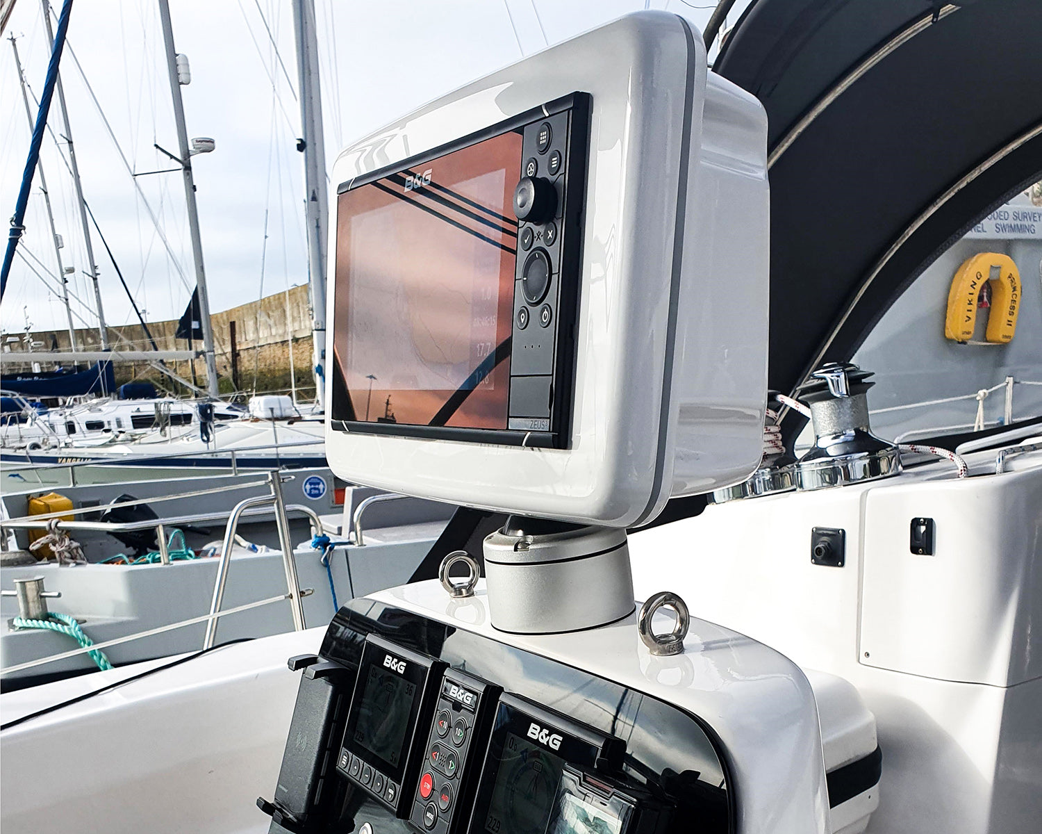 Scanstrut Deck-Pod, weiß, für Decksmontage